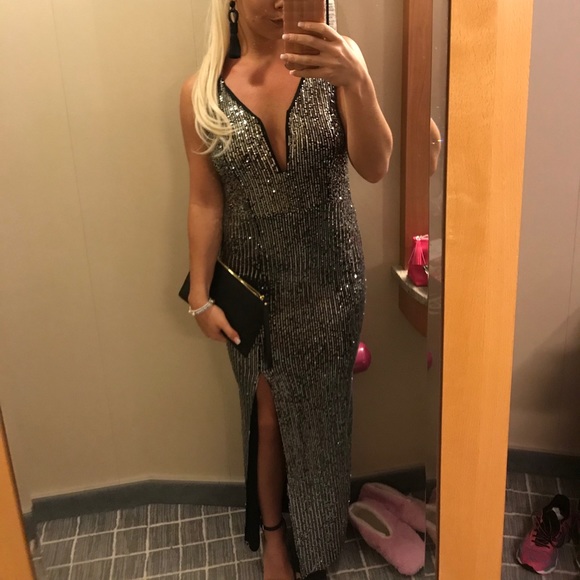 Evening gown - Picture 2 of 2